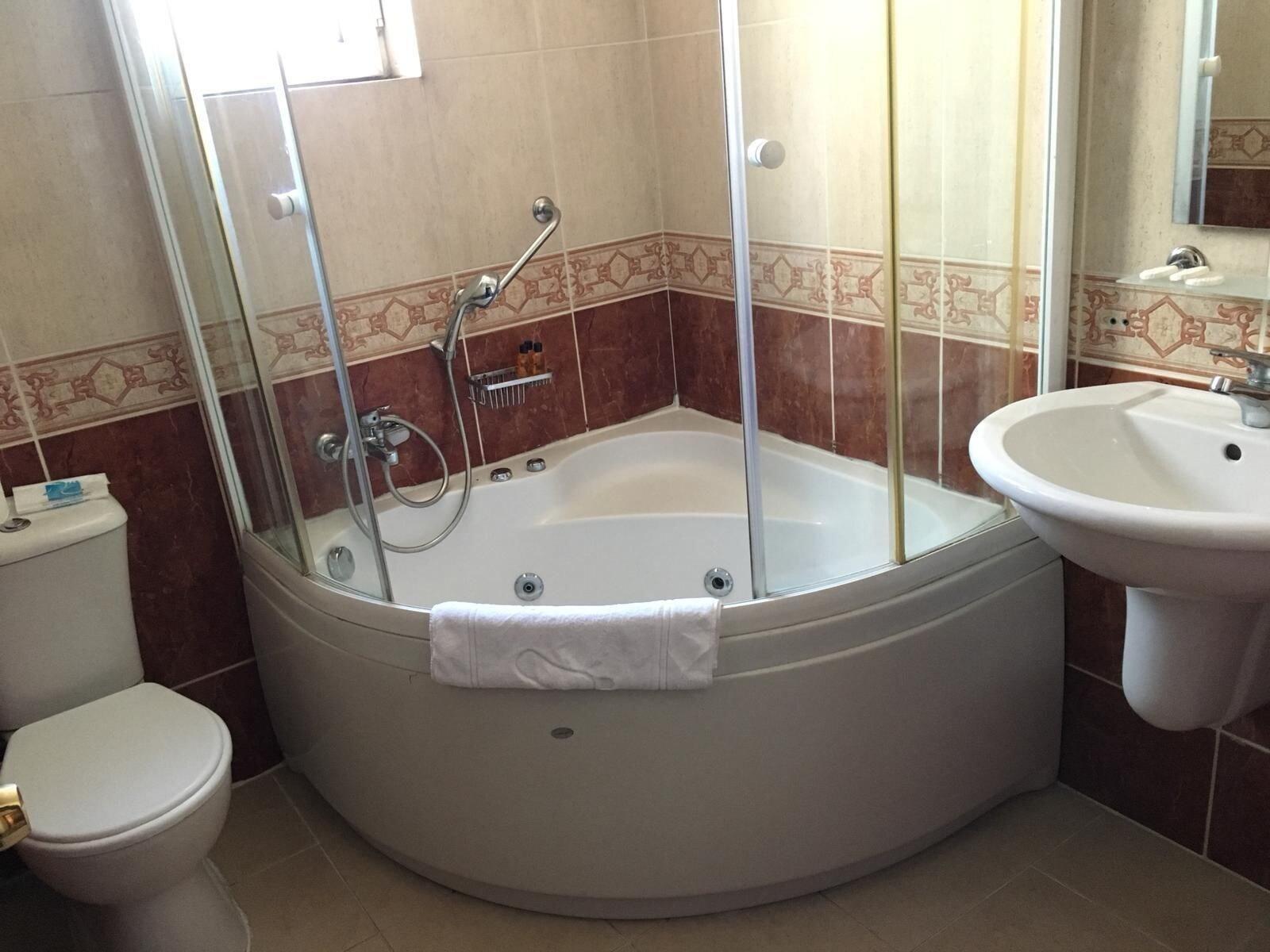 Demirgrand Hotel Trabzon Extérieur photo