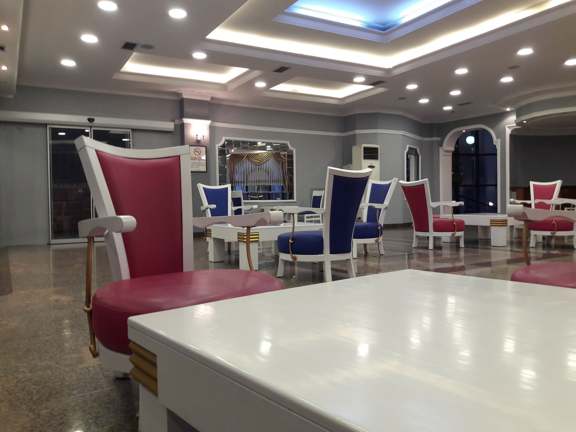 Demirgrand Hotel Trabzon Extérieur photo